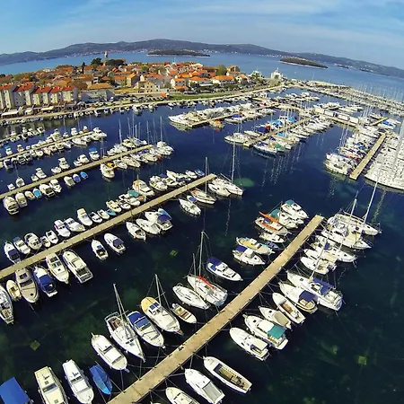 Apartman Awesome In Biograd With Wifi Biograd na Moru